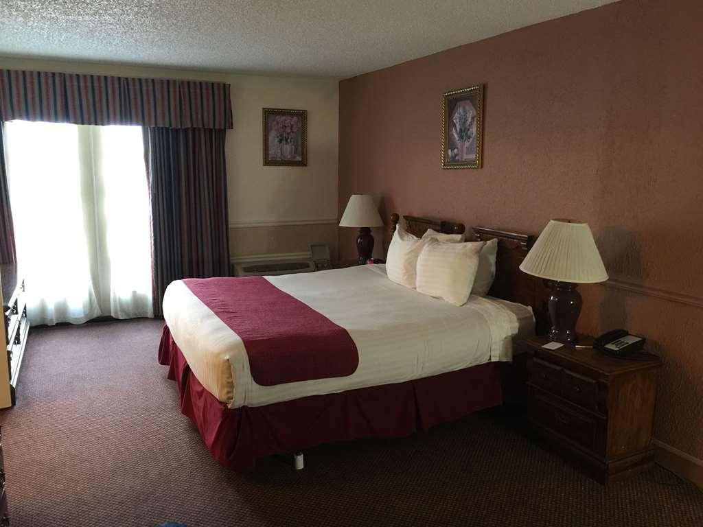 Surestay Plus Hotel By Best Western Baton Rouge Room photo